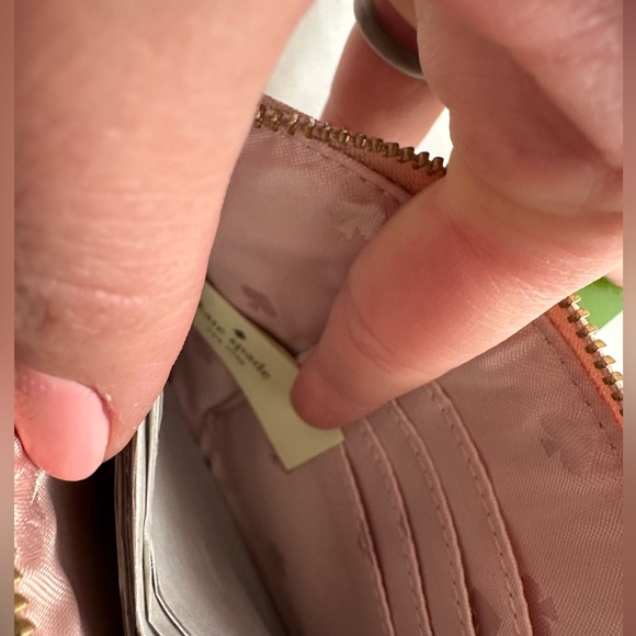 Kate Spade pink wristlet/ wallet - Picture 2 of 5